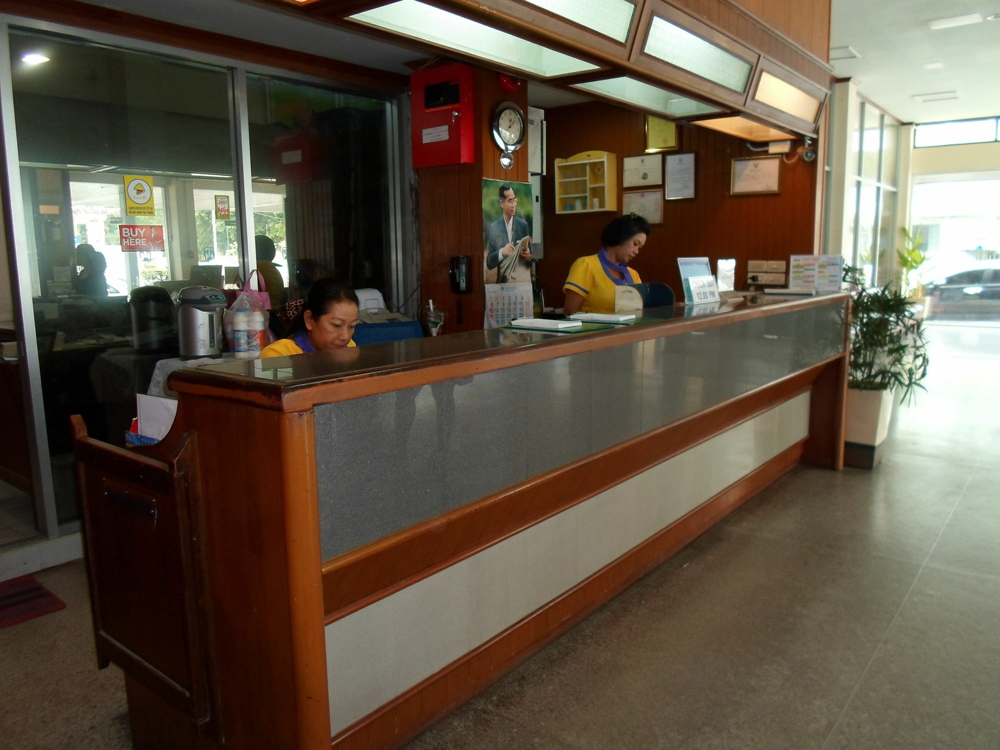 Tapee Hotel Surat Thani Bagian luar foto